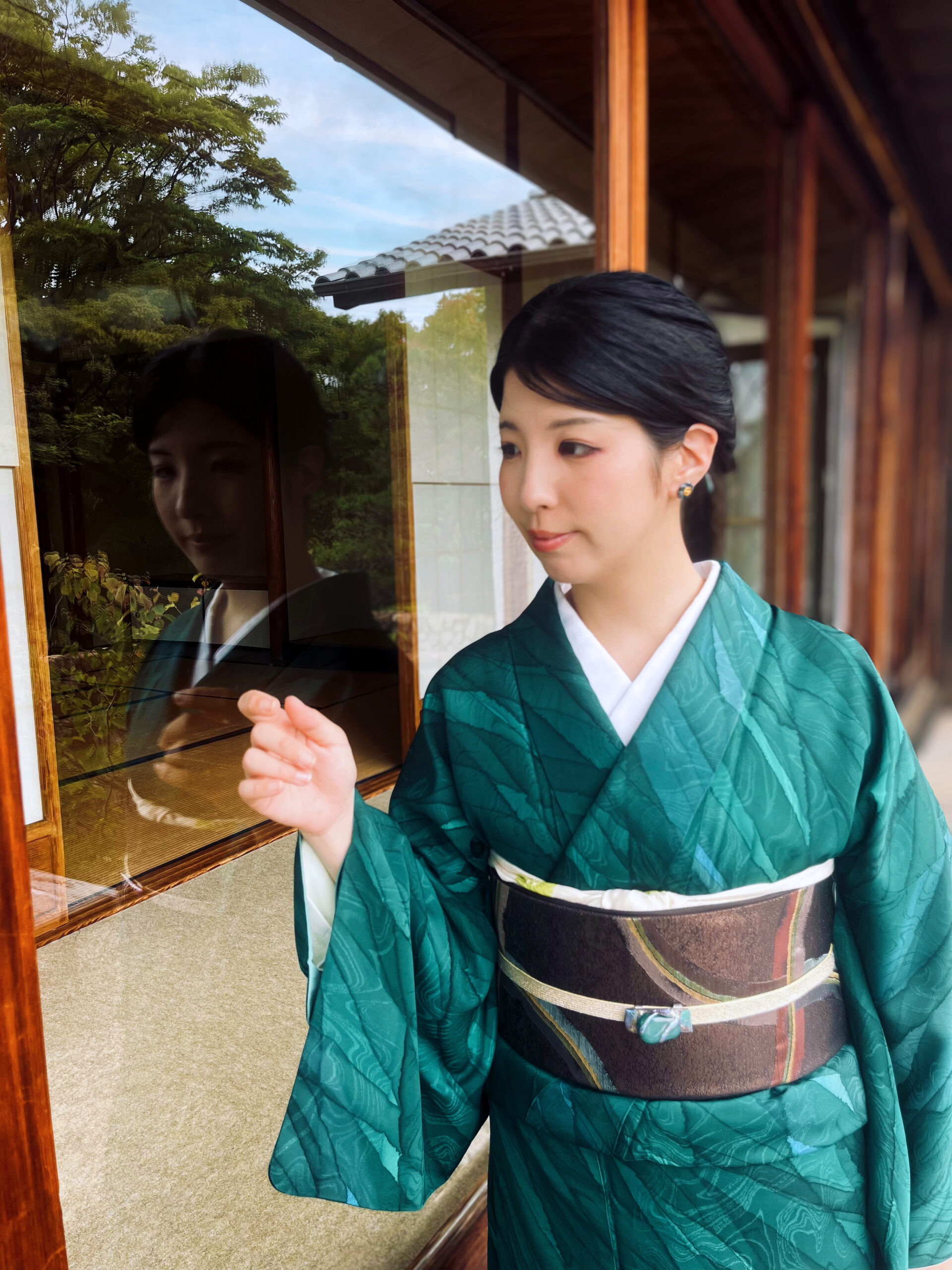 伶原彩夏プロフィール